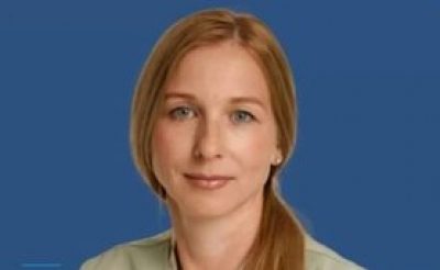 ЦИК отказалась регистрировать вдову погибшего нардепа Давыденко, она обратилась за помощью к Зеленскому - СМИ ЦИК отказалась регистрировать вдову погибшего нардепа Давыденко, она обратилась за помощью к Зеленскому - СМИ