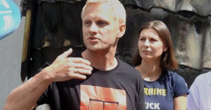 Шабунин имеет наибольший процент недоверия среди антикоррупционеров – опрос