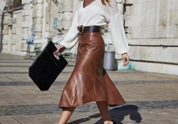 Запаморочливі шкіряні спідниці прийшли в моду на осінь - фото