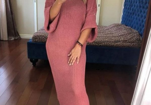 У моду на осінь-зиму увійшли затишні сукні - фото