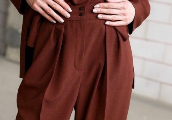 Симпатичні штани з епохи джазу повернулися в моду на осінь-зиму: фото