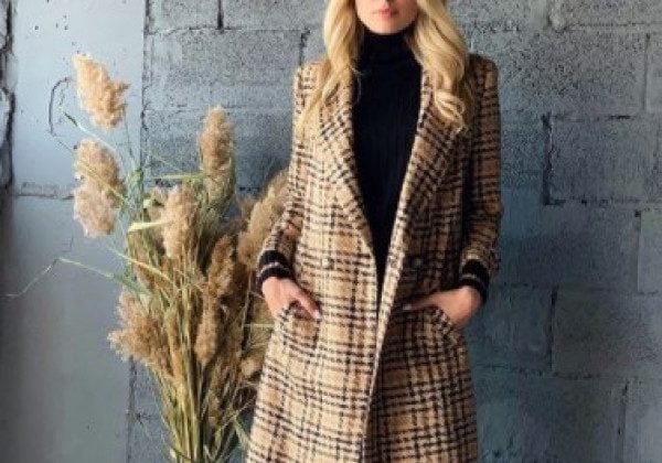 Чудові пальта з британським акцентом модно носити цієї осені - фото