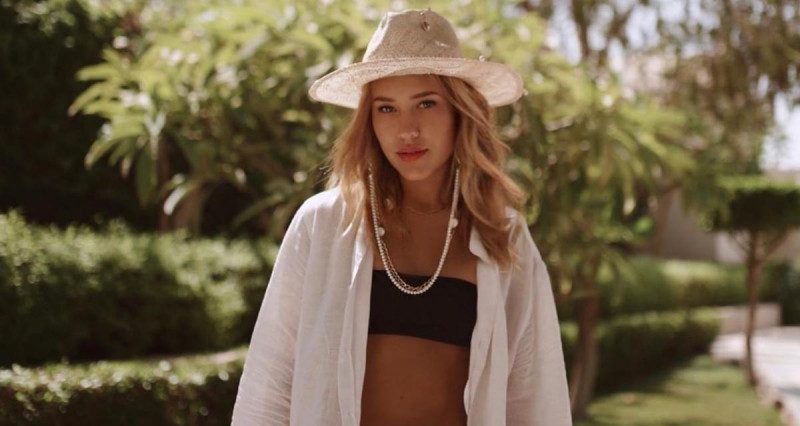 "Загнали в аут": Даша Квиткова назвала имя сына и насмешила его новым костюмчиком