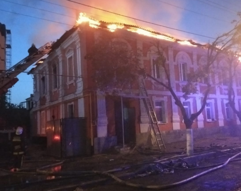 Масштабный пожар в Харькове: жертв стало больше
