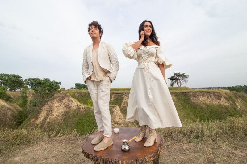 Джамала и Pianoбой Эндорфины - премьера нового клипа украинских исполнителей