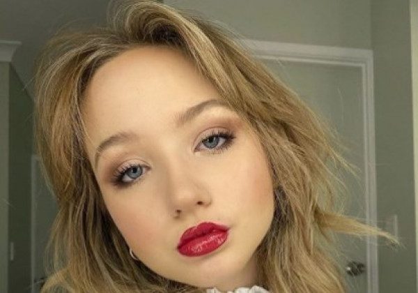 Модная челка-шторка 2020