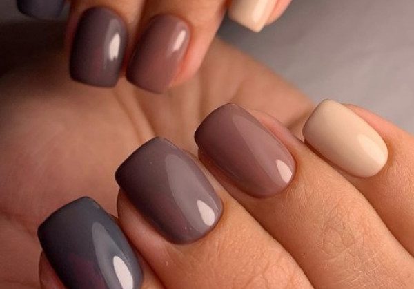 Коричневий манікюр осінь 2020 Коричневий манікюр осінь 2020