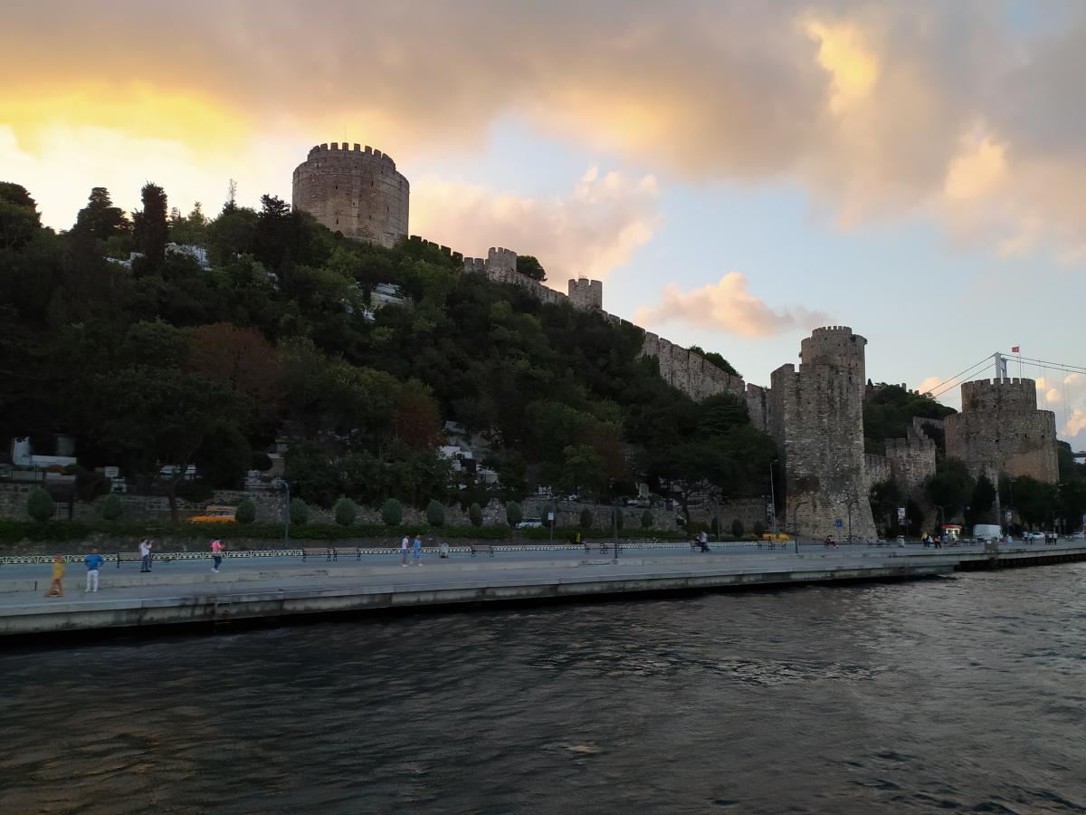 Стамбул зовет в гости: чем удивит украинцев исполинский город контрастов