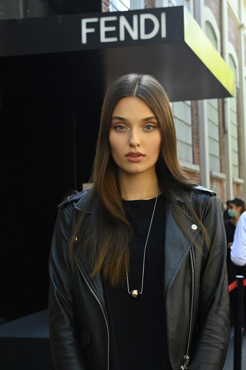 Вероника Дидусенко Milan Fashion Week 2020