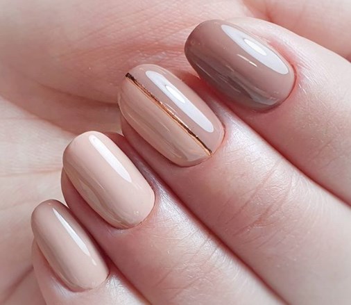 Бежевий манікюр 2020 осінь Бежевий манікюр 2020 осінь