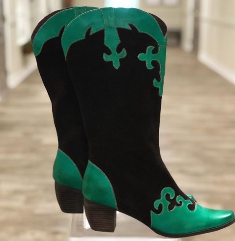 Ковбойские сапоги 2020-2021 / Instagram Ковбойские сапоги 2020-2021 / Instagram