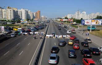 Метро Харьковская