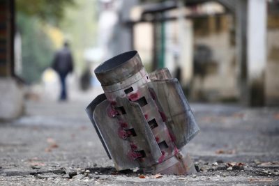 Новий вибух у Нагірному Карабасі - поранені миротворці та бійці Баку