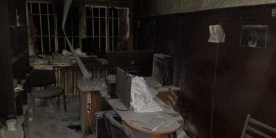 Кинули 'коктейль Молотова': під Одесою спалили редакцію Інтернет-видання Кинули 'коктейль Молотова': під Одесою спалили редакцію Інтернет-видання
