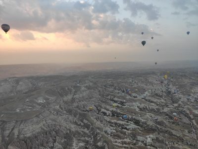 Невероятная Каппадокия: марсианский ландшафт, подземные города и полеты на воздушных шарах