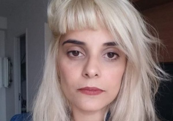 Знаменитий суперкороткий чубчик з 70-х повертається в моду - фото