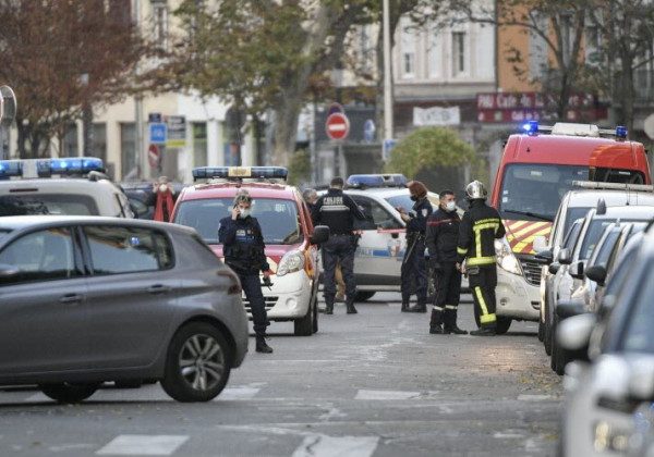 Черговий теракт у Франції: мішенню став православний священник