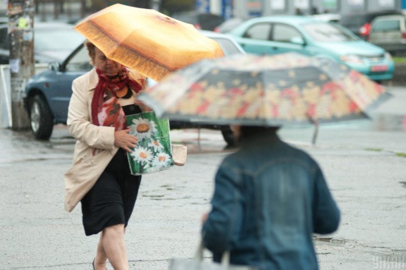 Украину предупредили о "разгуле" стихий: где ожидается дождь с мокрым снегом