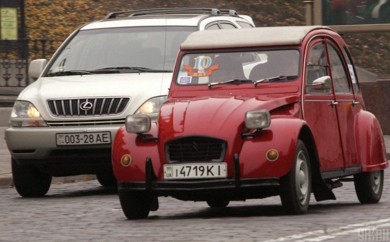 В Украине изменились правила выдачи автомобильных номеров