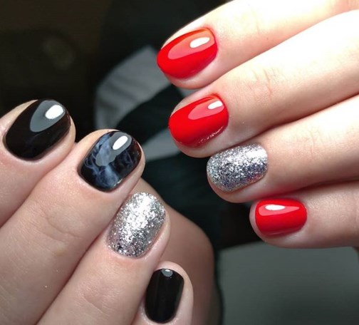 Осінній манікюр на короткі нігті 2020 Осінній манікюр на короткі нігті 2020