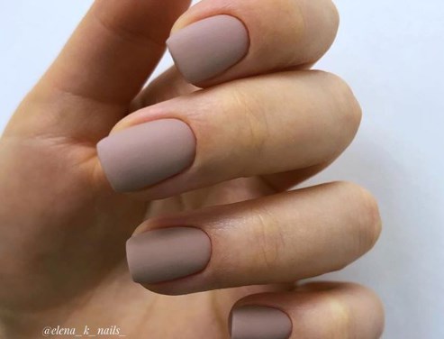 Осінній манікюр на короткі нігті 2020 Осінній манікюр на короткі нігті 2020