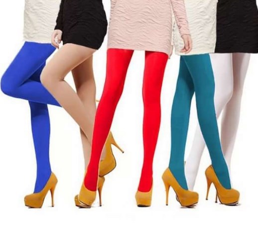 Теплые колготки – яркие и монохромные / Instagram