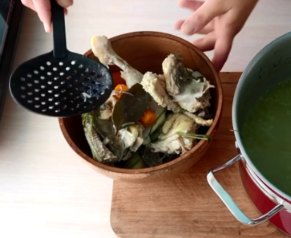 Суп из грузинской кухни можно вкусно приготовить дома – Харчо рецепт Суп из грузинской кухни можно вкусно приготовить дома – Харчо рецепт