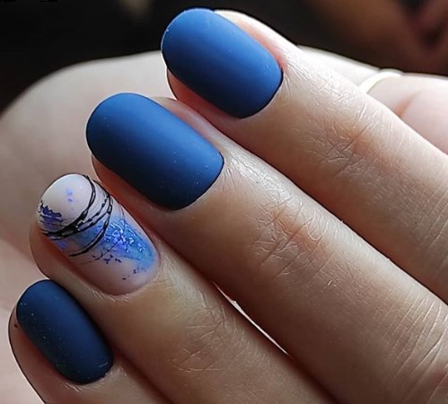 Павутинка на нігтях