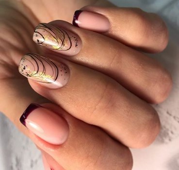 Павутинка на нігтях