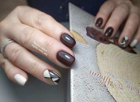 Шоколадний манікюр осінь 2020