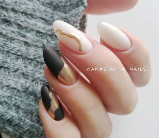 Золотий манікюр зима 2020 Золотий манікюр зима 2020