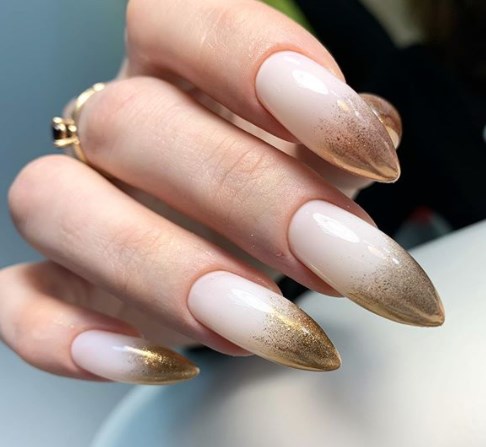 Золотий манікюр зима 2020 Золотий манікюр зима 2020