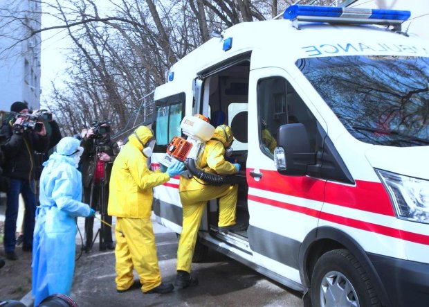 ​Жесткий карантин не поможет: ученый рассказал, как остановить коронавирус​ в Украине