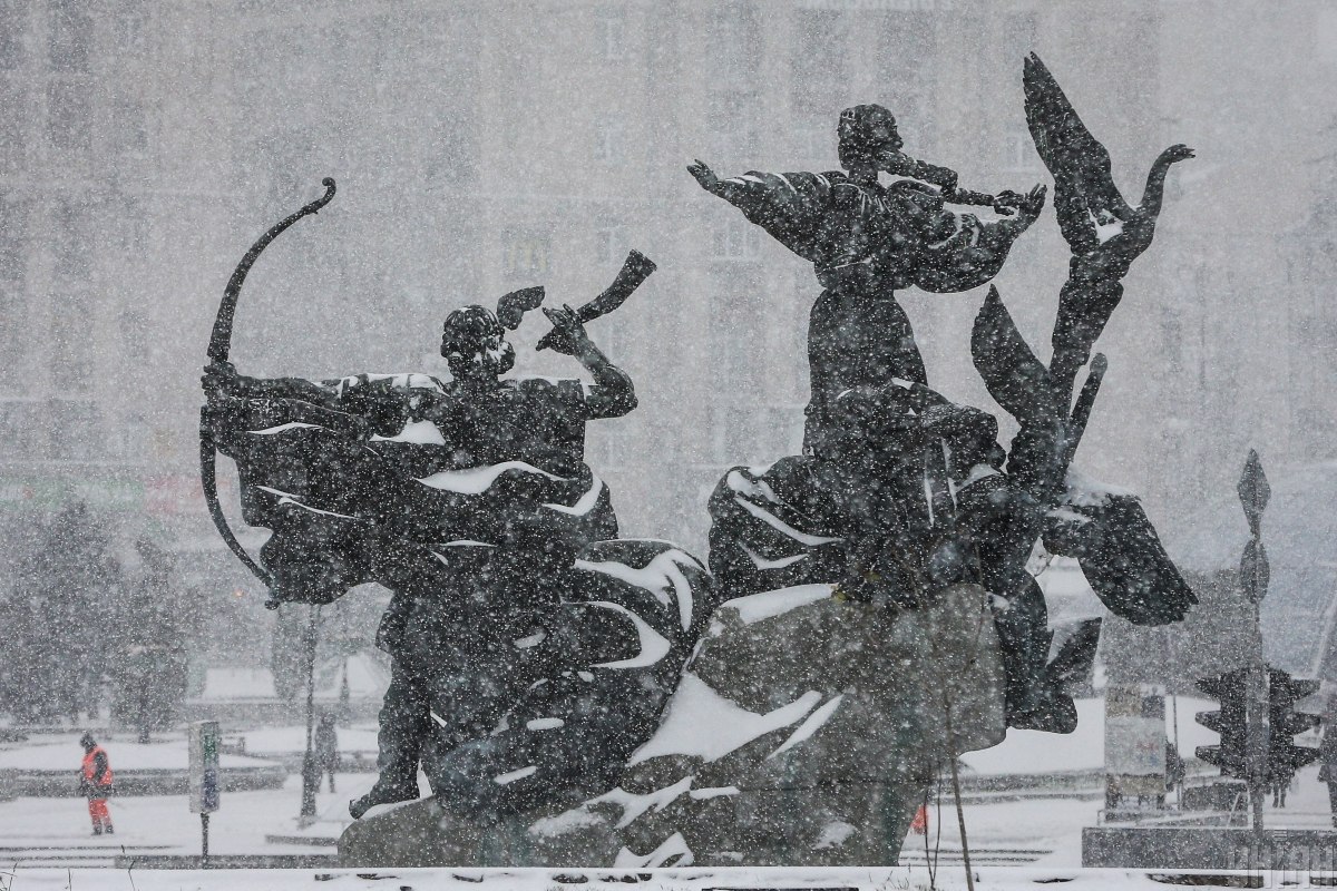 Киев замерз в пробках: как объехать тянучку