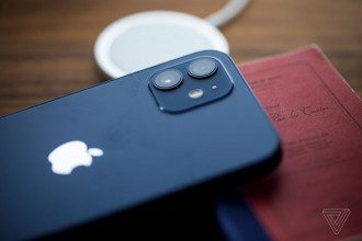 iPhone 12 mini / Verge iPhone 12 mini / Verge