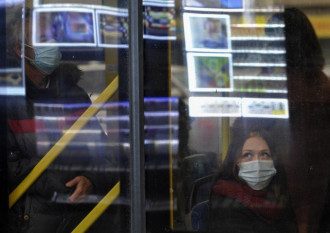 Врач считает, что поездки в общественном транспорте зимой из-за коронавируса станут еще опаснее – Коронавирус новости сегодня Врач считает, что поездки в общественном транспорте зимой из-за коронавируса станут еще опаснее – Коронавирус новости сегодня