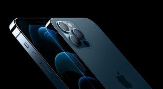 iPhone в России превращается в "кирпич": приложения удаляются, а аккаунты хитрецов блокирует Apple