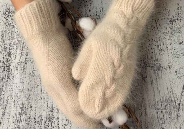 Наймодніші жіночі рукавички і теплі рукавиці на зиму 2021 - фото