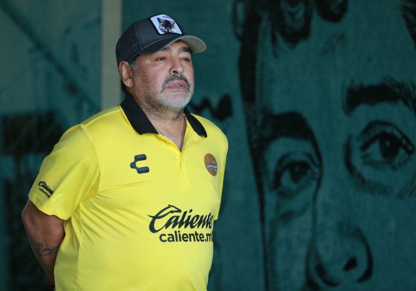 Дієго Марадона помер