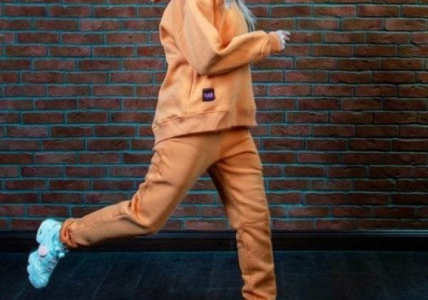 У моду на зиму 2020 увійшли запаморочливі спортивні костюми - фото