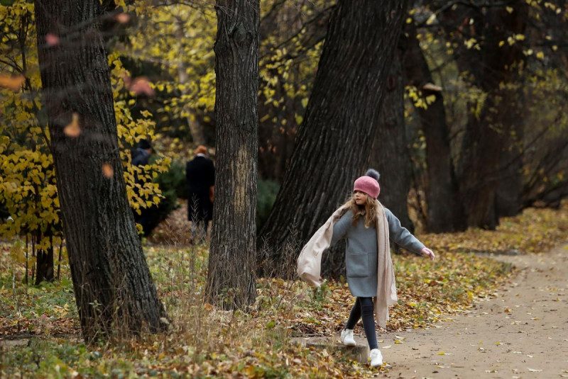 Украину накроет мощный антициклон: синоптик сообщила, как изменится погода