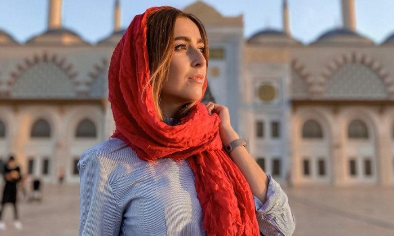 Українську телеведучу найняли на екзотичну "роботу" в Азії