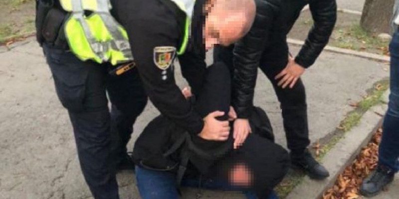 У Кривому Розі оголосили підозру винуватцю кривавої різанини на вулиці