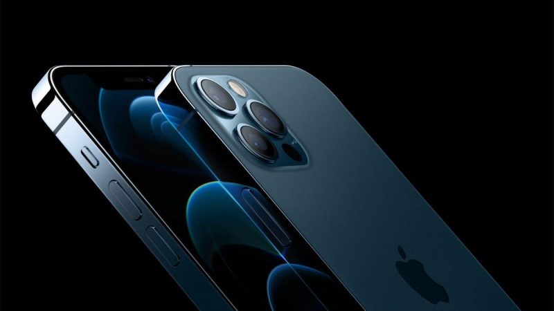 iPhone в России превращается в "кирпич": приложения удаляются, а аккаунты хитрецов блокирует Apple