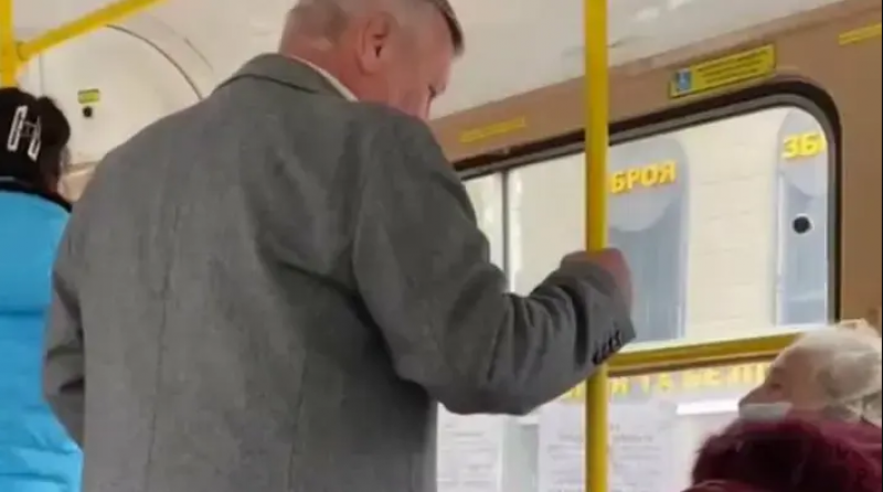 В Одессе пенсионерке угрожали в трамвае из-за украинского языка
