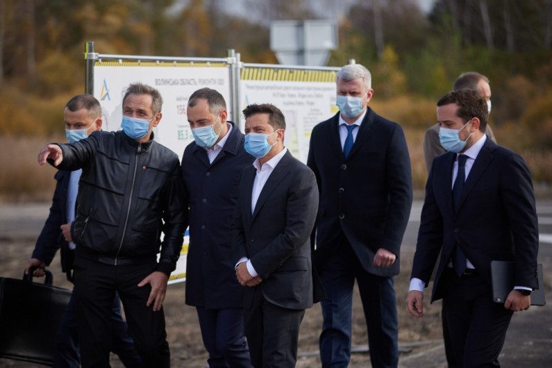 Зеленский утрачивает последнюю связь с реальными проблемами Украины