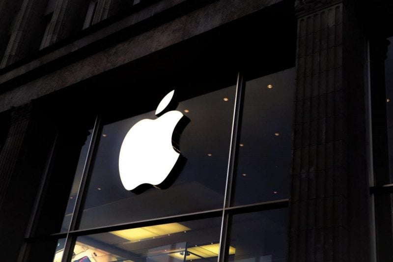 Apple запустит в Украине программу независимых сервисных центров