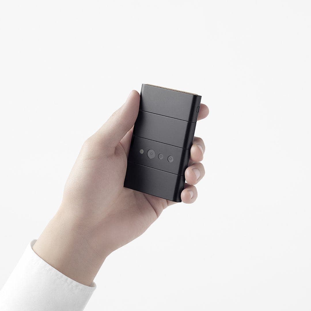 Компанія Oppo показала незвичний складаний смартфон: він завбільшки з кредитну картку Компанія Oppo показала незвичний складаний смартфон: він завбільшки з кредитну картку