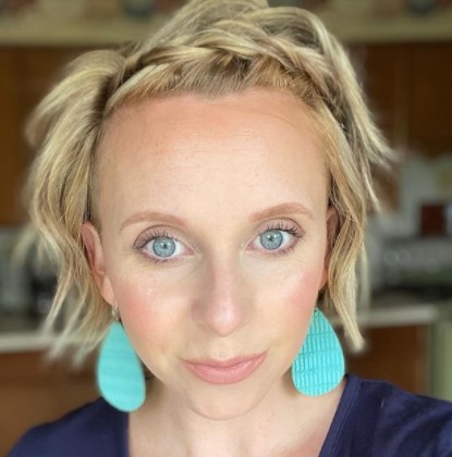 Модні кіски на коротке волосся