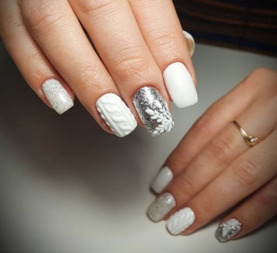 Білий манікюр на Новий рік 2021 Білий манікюр на Новий рік 2021